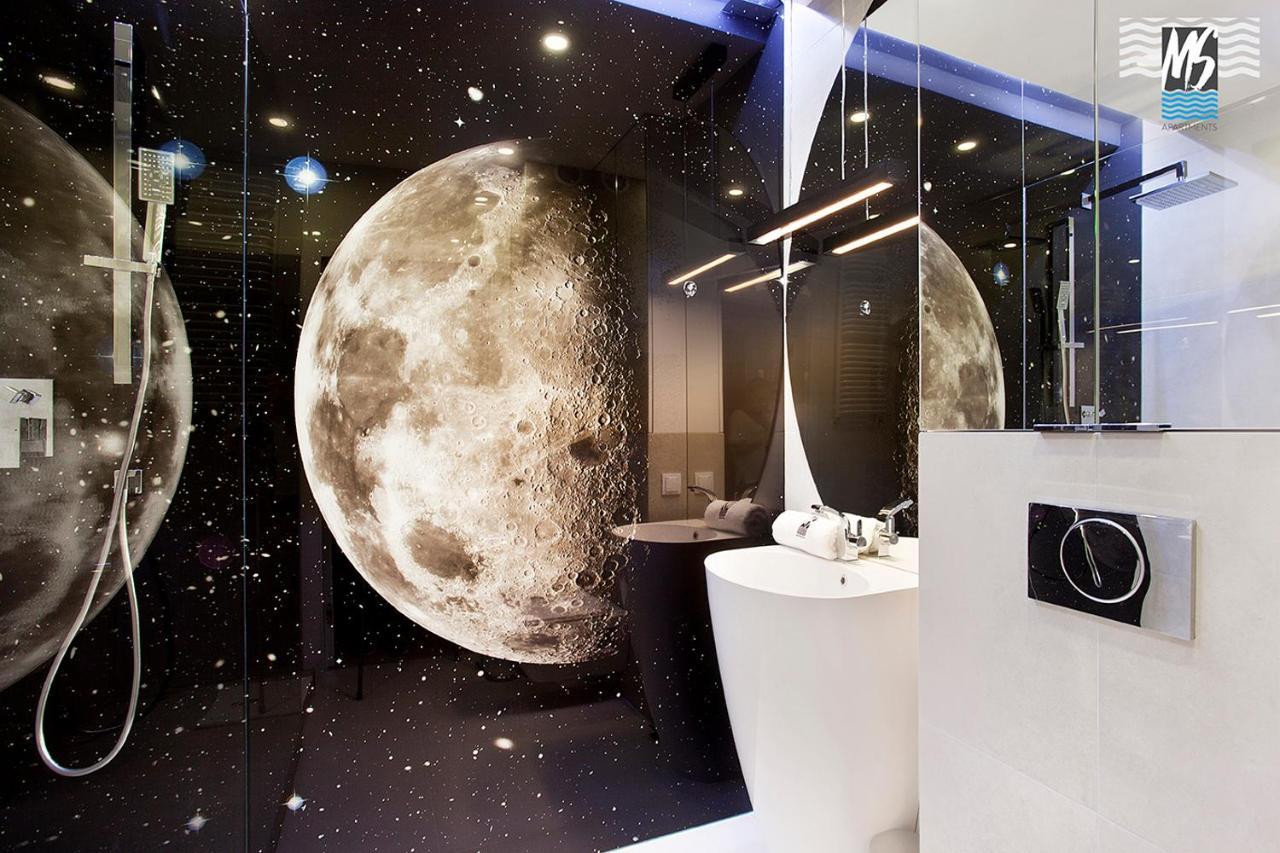 Ms Apartments Sky Tower I Гданск Екстериор снимка